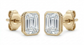 The Solvere Emerald Bezel Earrings