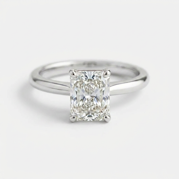 The Solvere Radiant Solitaire Ring - Color F - Lab-Grown
